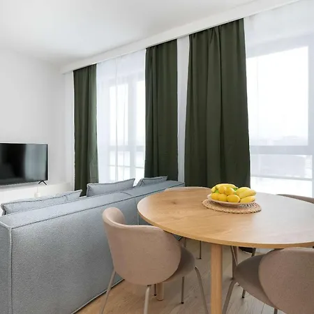 아파트 Stylish Doki With Air Conditioning & Parking In By Renters *